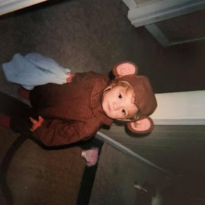 Meet your Posher, Adalee